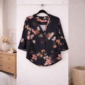 eShakti Navy Blue Floral Popover V-Neck Top 3/4 Sleeves with Ruffle Size Large